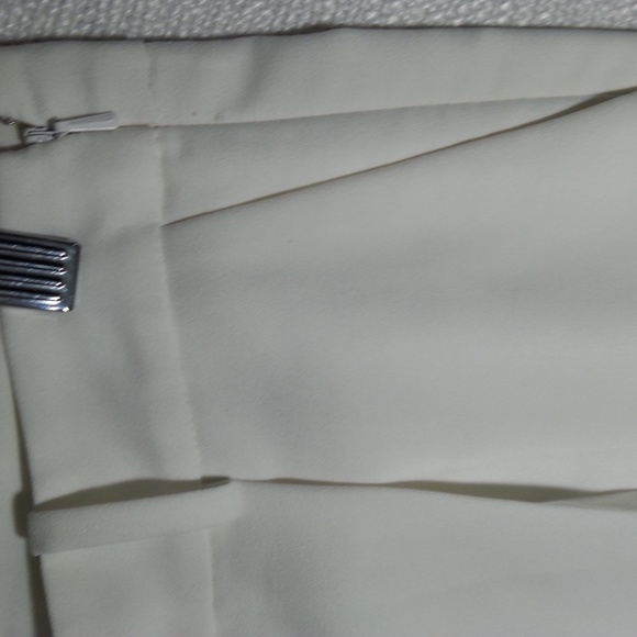 TROUVÉ Stretch Crepe Jogger Pants White - Picture 5 of 8